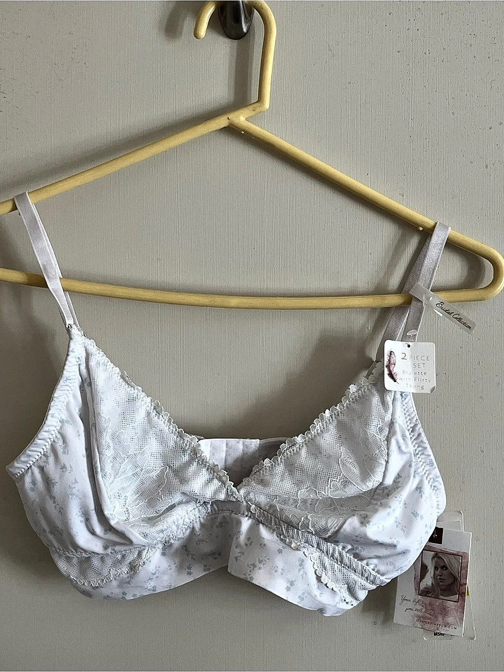 Jessica Simpson White-Blue Floral Bralette only. Size M, NWT.